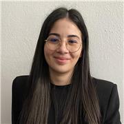 Insegnante per aiuto compiti ed esami universitari